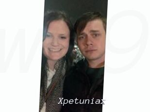 Xpetuniax