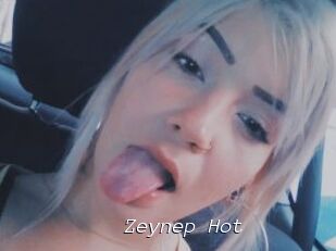 Zeynep_Hot