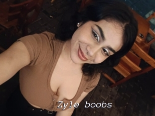 Zyle_boobs